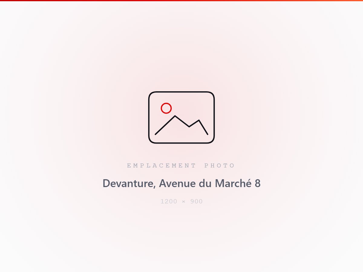 Devanture du magasin AdrianPCMaster, Avenue du Marché 8 à Sierre, avec son enseigne rouge.